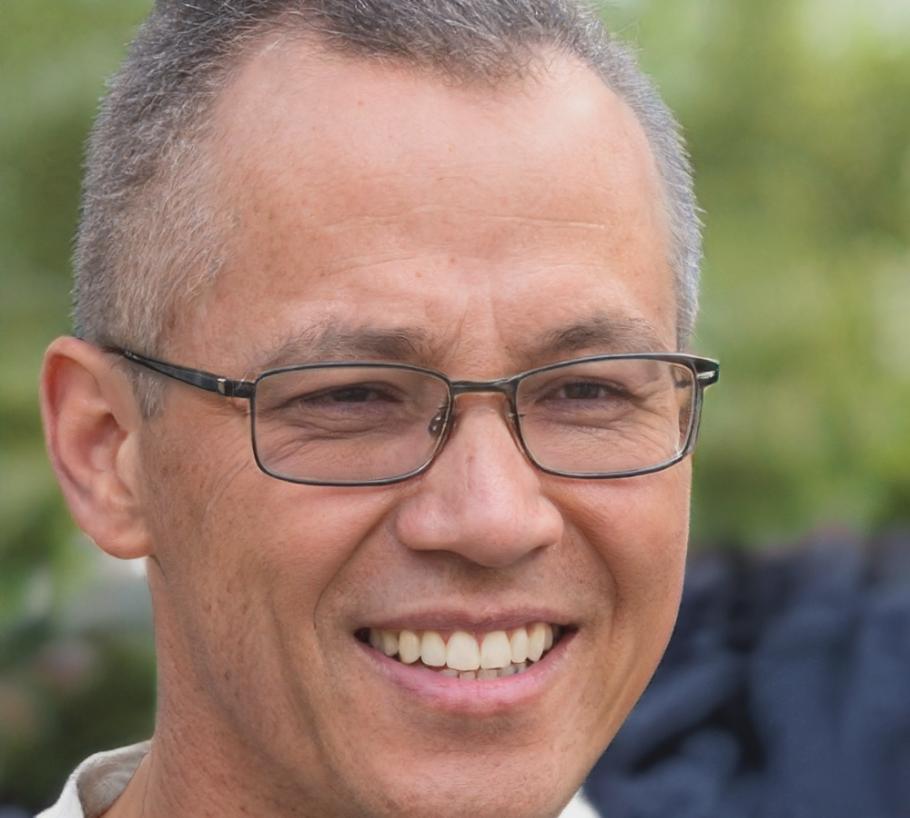 Portrait de Théophane Dubourg, expert en planification financière